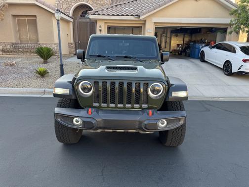 2023 Jeep Gladiator Mojave