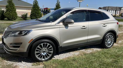 2015 Lincoln MKC Base