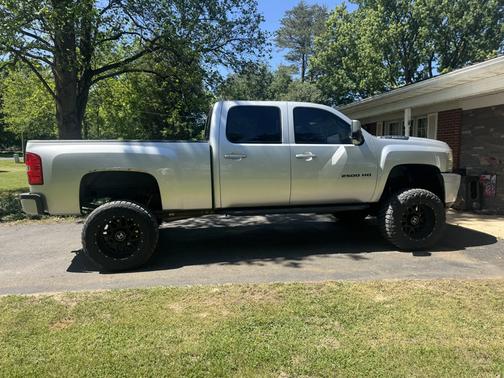 Silver 2011 Chevrolet Silverado 2500 LTZ