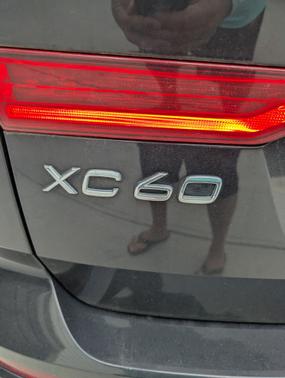 2019 Volvo XC60 T5 Momentum