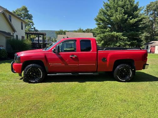 2007 Chevrolet Silverado 1500 LT1 Extended Cab