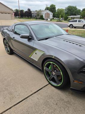 Gray 2014 Ford Mustang GT Premium