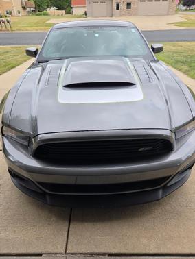 Gray 2014 Ford Mustang GT Premium