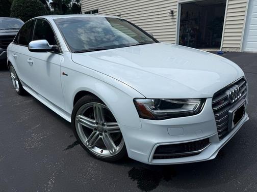 White 2015 Audi S4 3.0T Premium Plus
