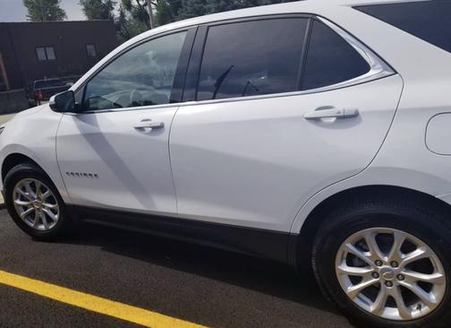 White 2018 Chevrolet Equinox LT