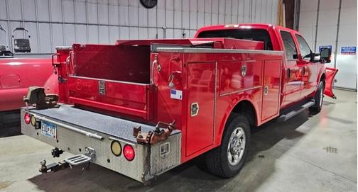 Red 2015 Ford F-250 XLT