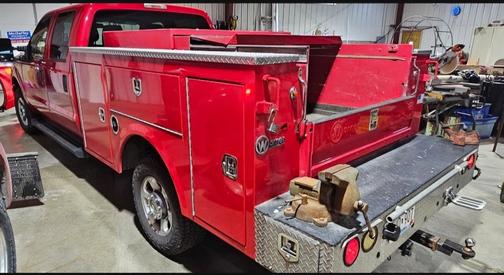 Red 2015 Ford F-250 XLT