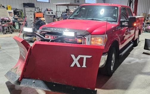 Red 2015 Ford F-250 XLT