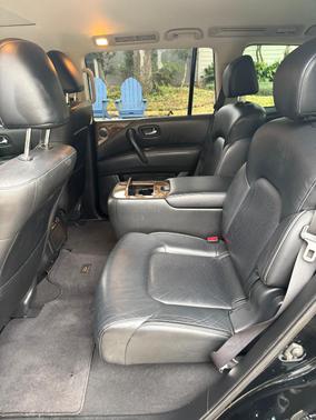 Black 2017 INFINITI QX80 Base