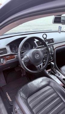 Black 2013 Volkswagen Passat 2.0 TDI SEL Premium