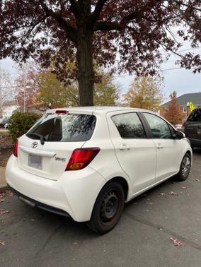 2015 Toyota Yaris LE