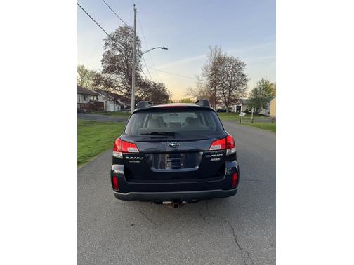 2014 Subaru Outback 2.5i
