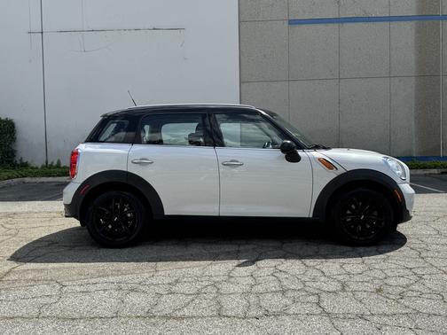 2014 MINI Countryman Cooper