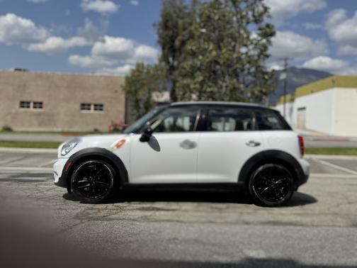 2014 MINI Countryman Cooper