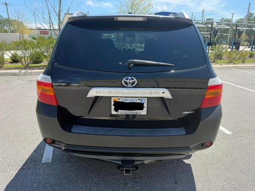 Black 2010 Toyota Highlander Limited