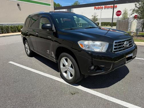 Black 2010 Toyota Highlander Limited