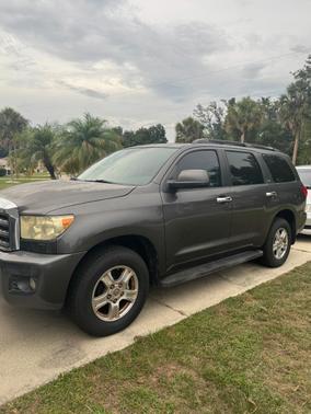 Gray 2013 Toyota Sequoia SR5
