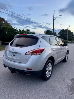 Silver 2014 Nissan Murano S