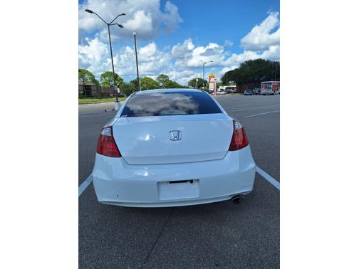 White 2010 Honda Accord LX-S