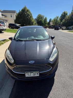 Black 2014 Ford Fiesta SE