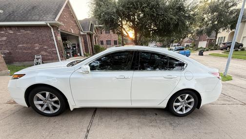 2014 Acura TL Technology