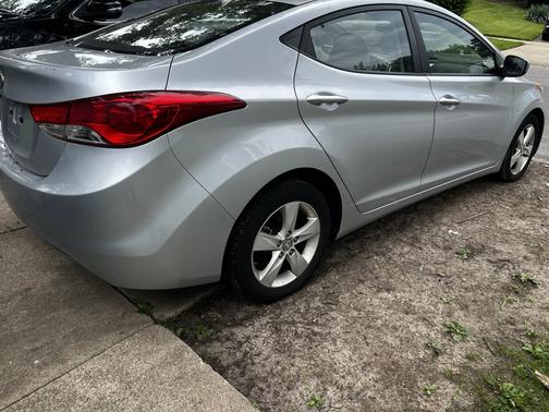 Silver 2012 Hyundai ELANTRA GLS