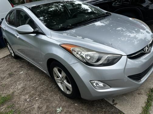 Silver 2012 Hyundai ELANTRA GLS