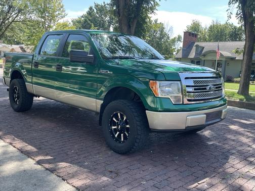 Green 2012 Ford F-150 XL