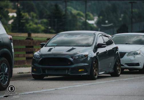 2017 Ford Focus ST Base
