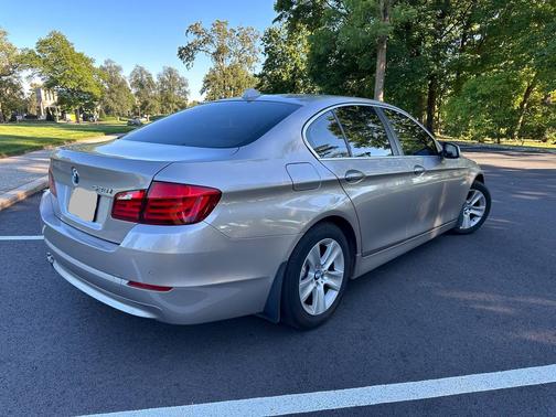 2013 BMW 528 i