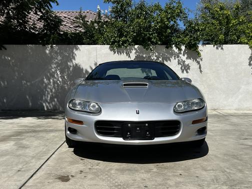 Silver 2002 Chevrolet Camaro Z28