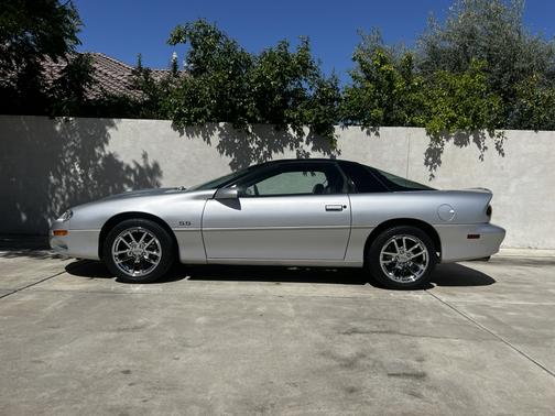 Silver 2002 Chevrolet Camaro Z28