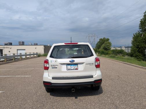 2015 Subaru Forester 2.5i