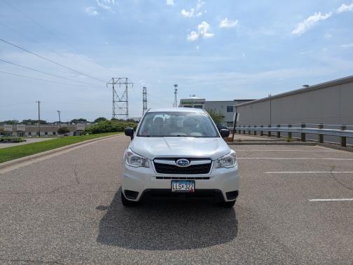 2015 Subaru Forester 2.5i