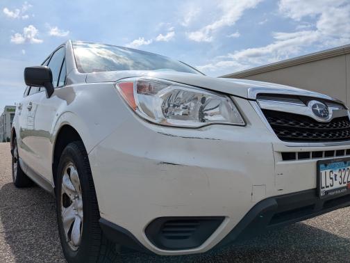 2015 Subaru Forester 2.5i