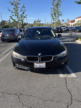 Black 2015 BMW 320 i