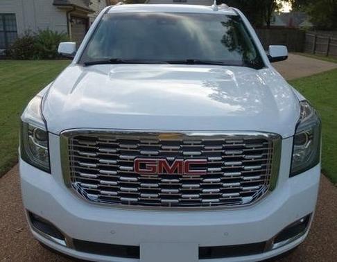 White 2019 GMC Yukon Denali