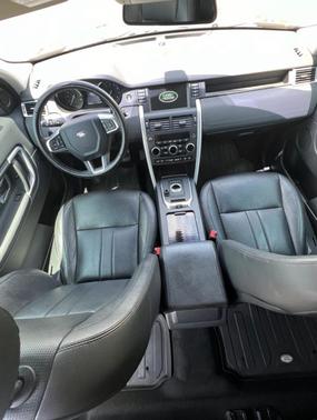 Black 2018 Land Rover Discovery Sport HSE