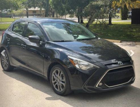 2020 Toyota Yaris LE