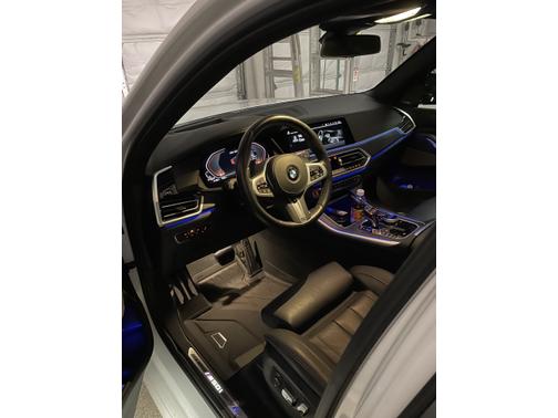 2022 BMW X5 M50i