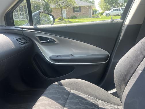 2015 Chevrolet Volt Base