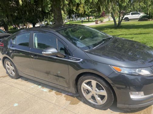 2015 Chevrolet Volt Base