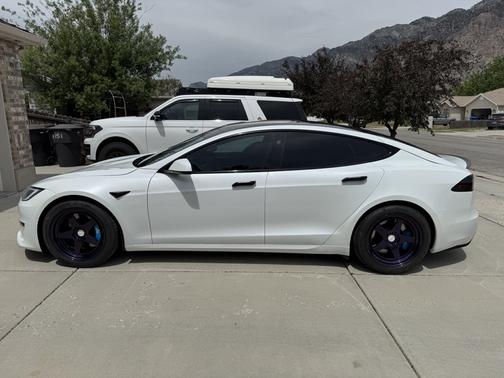 White 2022 Tesla Model S Plaid