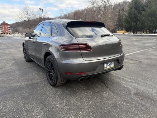 2017 Porsche Macan Macan GTS