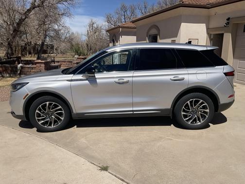 Silver 2020 Lincoln Corsair Standard