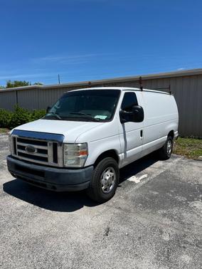 White 2014 Ford E250 Cargo