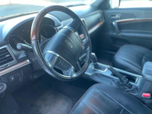 2012 Lincoln MKZ Base