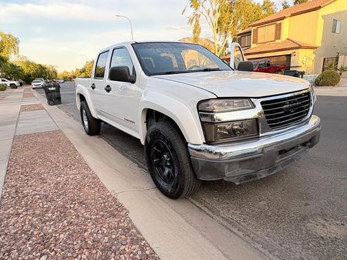 White 2005 GMC Canyon SLE