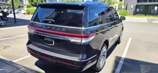 Black 2024 Lincoln Navigator Reserve