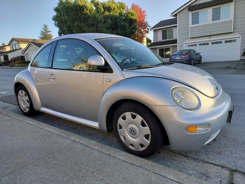 2000 Volkswagen New Beetle GL